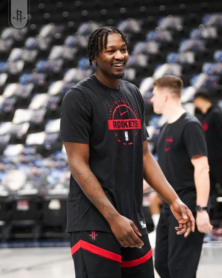 欢迎使用乐鱼app-2场6中1只得3分!火箭大闸回暖无望?5300万坑了斯通,交易难出手