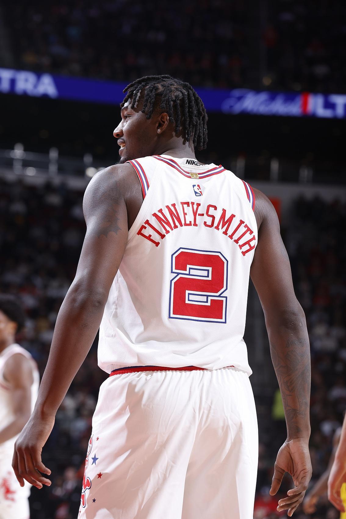 欢迎使用乐鱼app-2场6中1只得3分!火箭大闸回暖无望?5300万坑了斯通,交易难出手