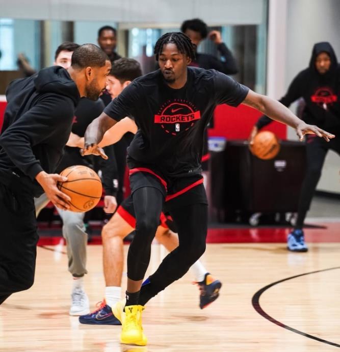 欢迎使用乐鱼app-2场6中1只得3分!火箭大闸回暖无望?5300万坑了斯通,交易难出手