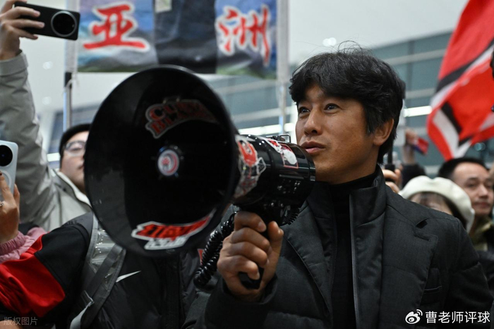 乐鱼官网官方网站-从1-4惨败到主帅瘫坐教练席！泰山换帅该选谁？答案就在这几个人里|宿茂臻|体育赛事讨论|山东泰山|韩鹏|成都蓉城足球俱乐部_新浪体育_新浪新闻